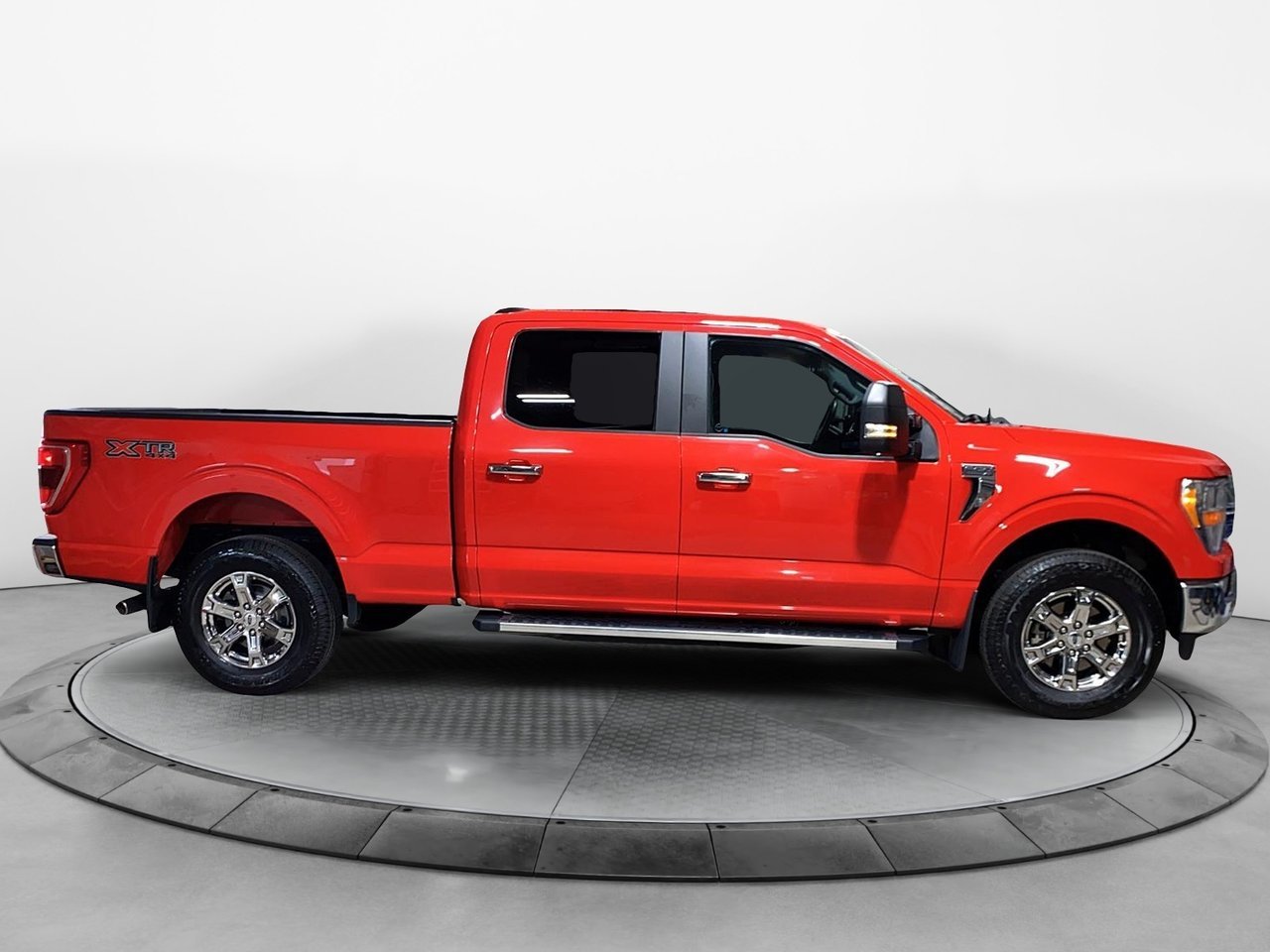 Ford F-150 xlt 2023 Rouge Baie-Comeau - photo #18