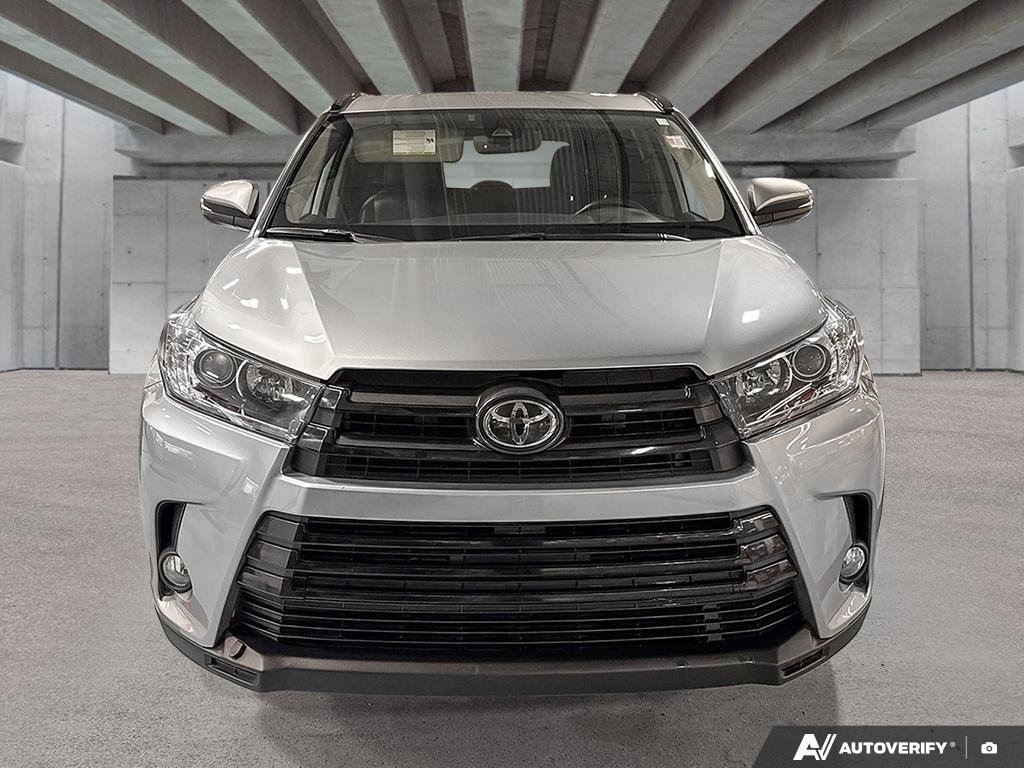 2018 Toyota Highlander 2501260A | SE Silver Edmonton - photo #1
