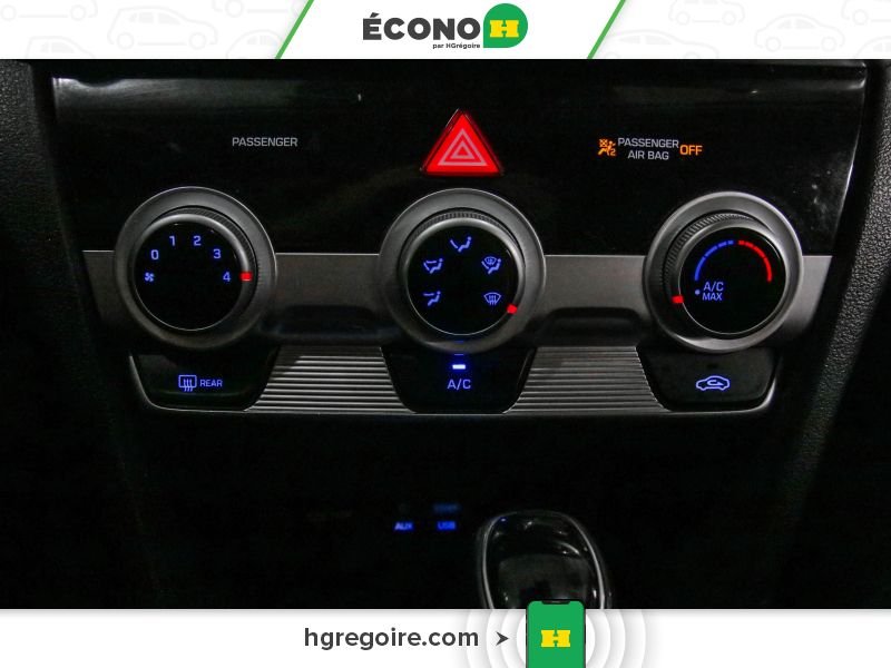 2020 Hyundai Elantra Red Saint-Eustache - photo #11