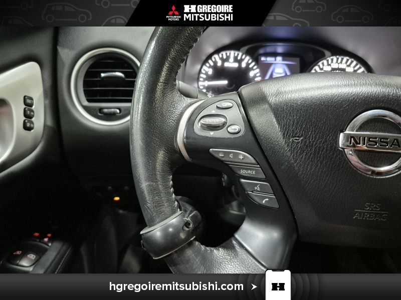 2017 Nissan Pathfinder Black Laval - photo #20