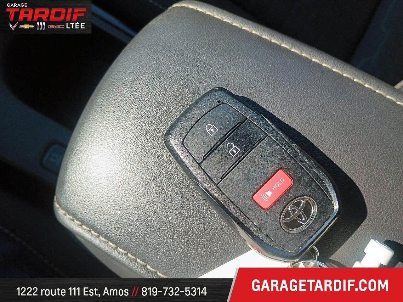 TOYOTA COROLLA 55424B 2023 Argent Amos - photo #19