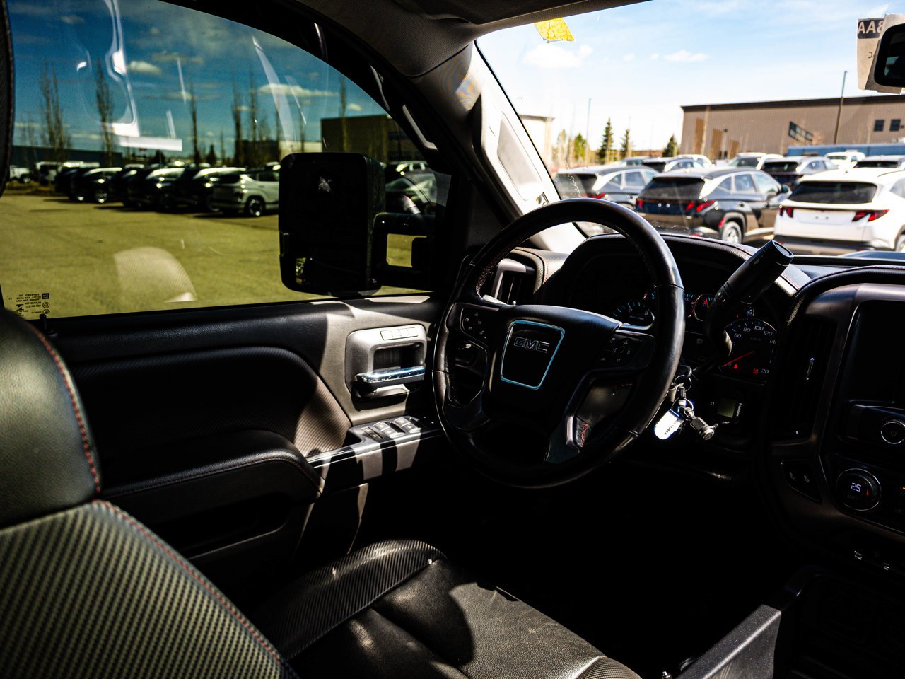 2019 GMC Sierra 2500HD 4WD Crew Cab 153.7 SLT Black Sherwood Park - photo #31
