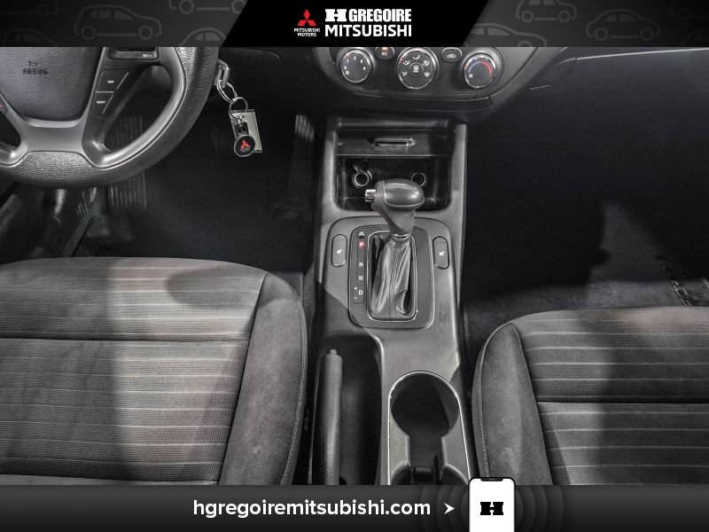 Kia Forte 2015 Bleu Laval - photo #24