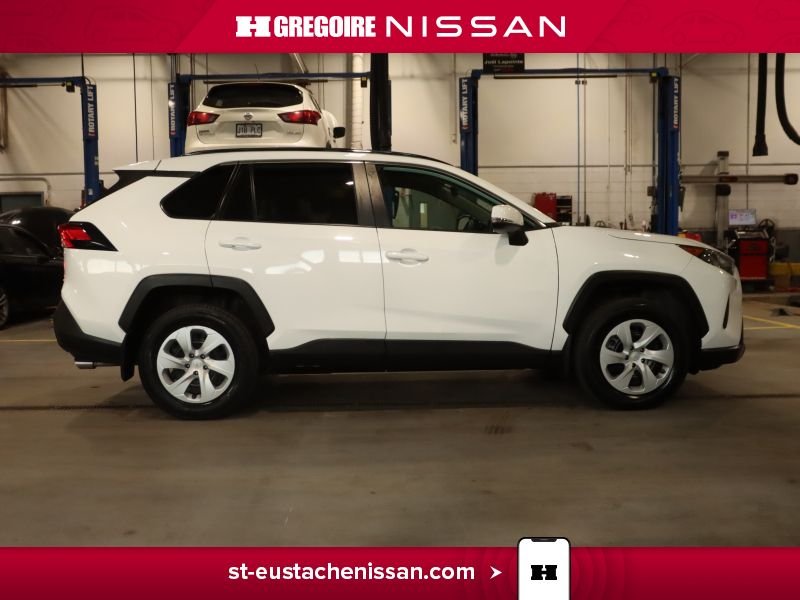 2020 Toyota Rav 4 White Saint-Eustache - photo #12