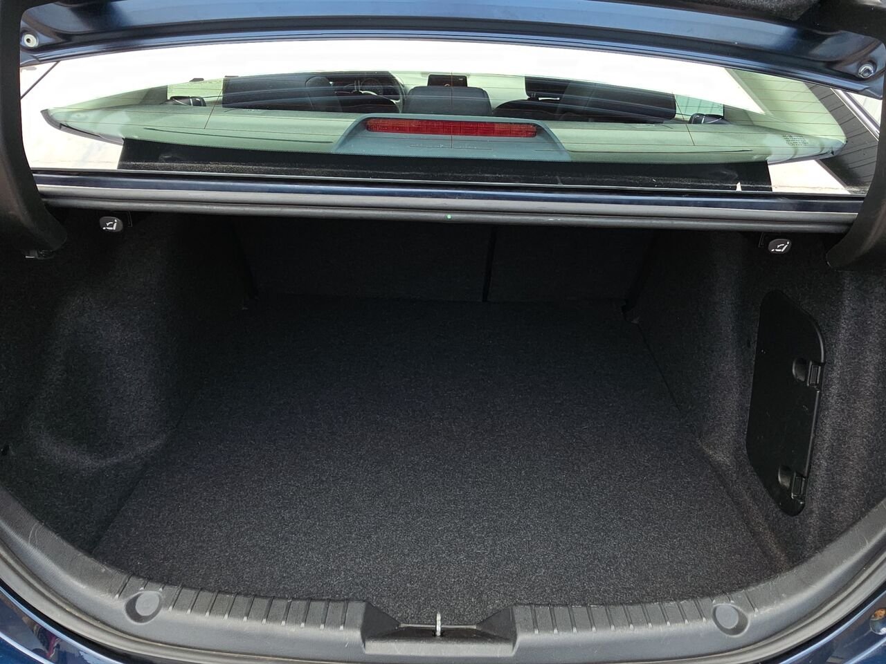 Mazda Mazda3 GS BM 2018 Bleu Val-David - photo #25