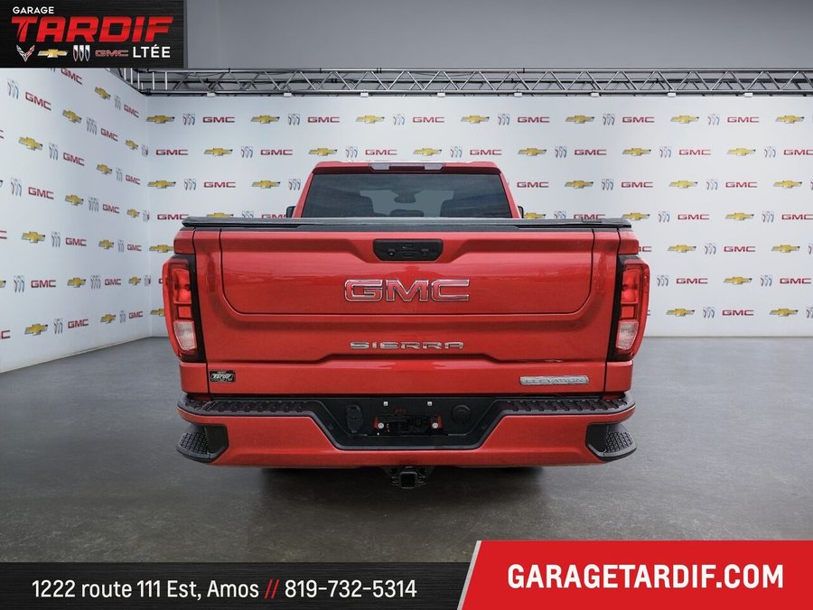 2023 GMC SIERRA 1500 4WD CREW CAB PICKUP 2023 Red
