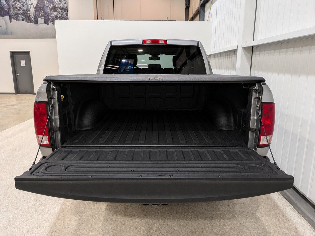 Ram 1500 Classic 2021 Argent Val-David - photo #7