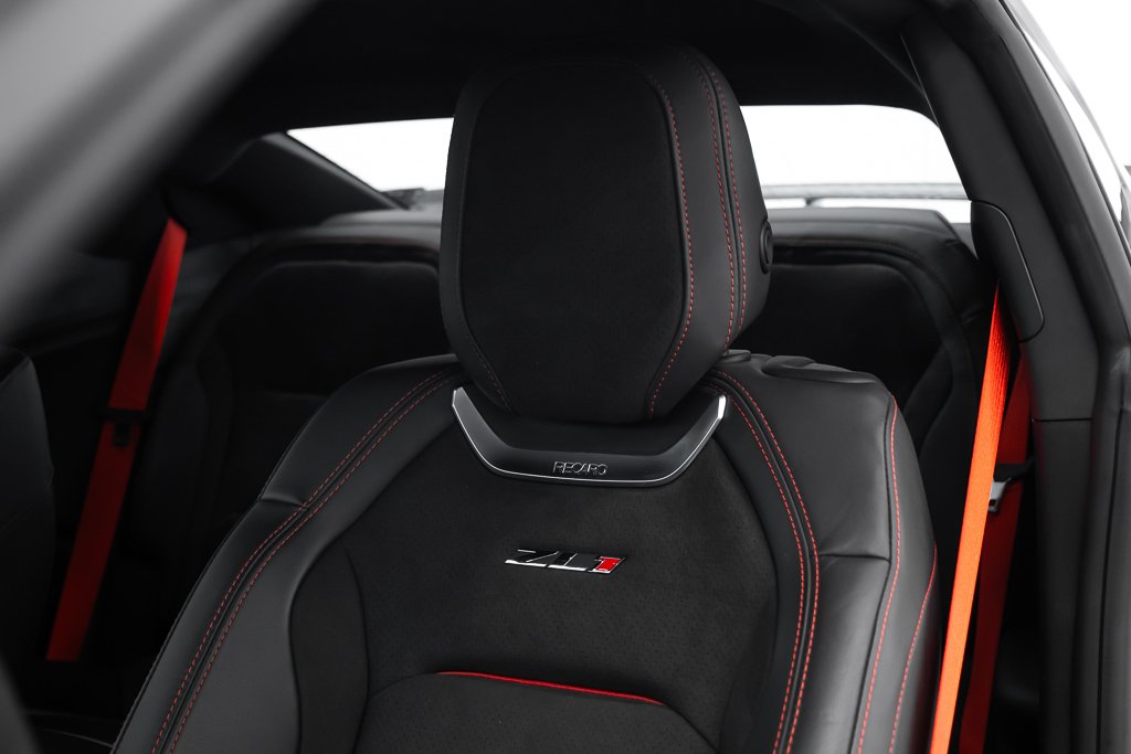 2018 Chevrolet Camaro 2dr Cpe ZL1 | 1LE PACKAGE White Kirkland - photo #21