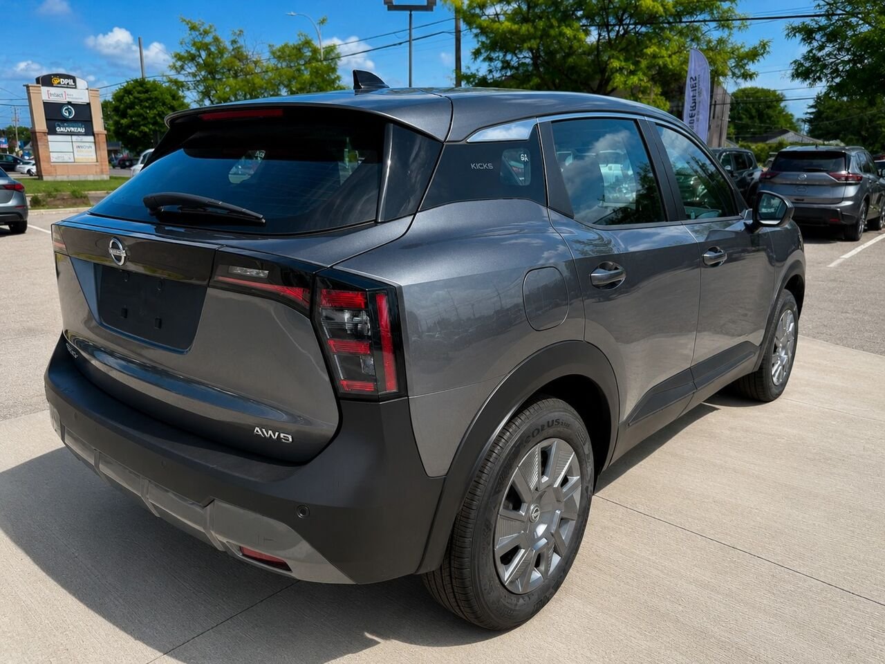 2026 NISSAN Kicks KICKS S AWD Gun Metal Metallic Châteauguay - photo #5