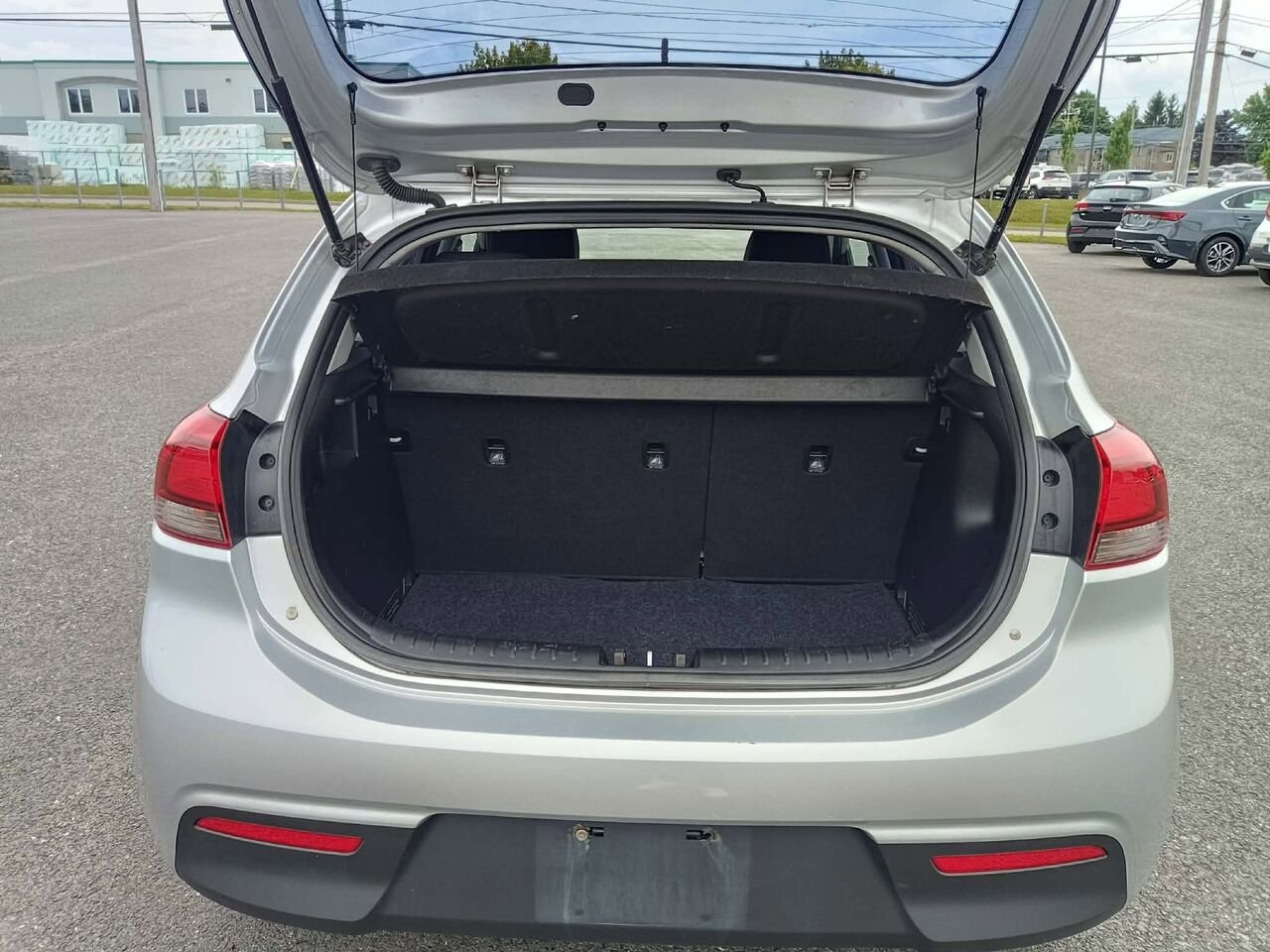 2019 Kia Rio 5 portes Silver Nantes - photo #14