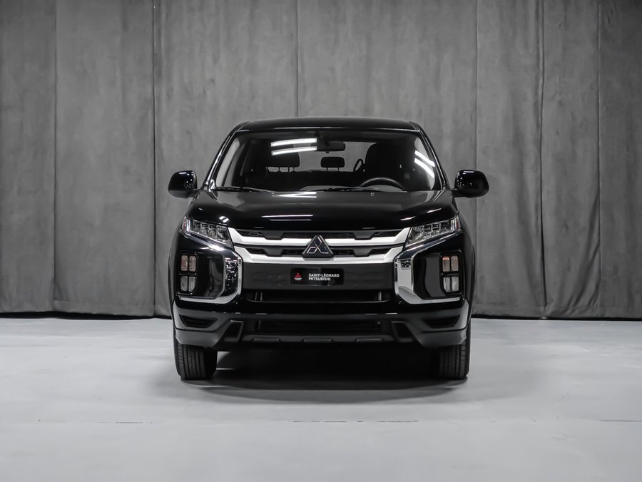 2026 Mitsubishi RVR ES Labrador Black