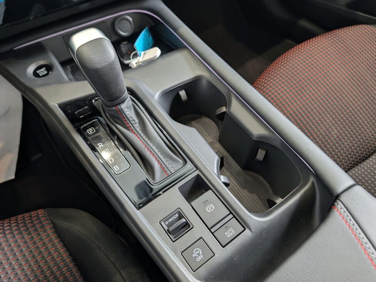 2026 NISSAN Sentra SENTRA SR Bluestone Pearl Metallic Châteauguay - photo #16