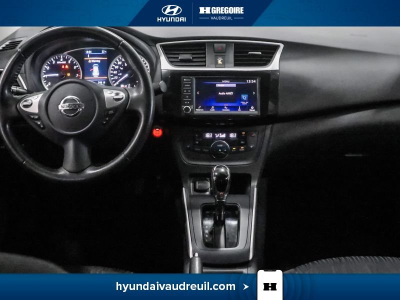 2019 Nissan Sentra Grey Laval - photo #22