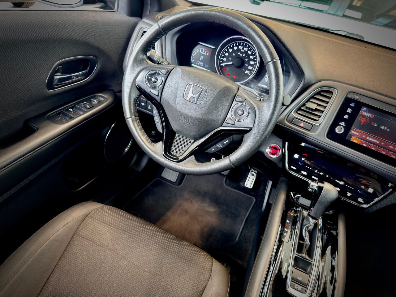 Honda HR-V 2021 Noir Notre-Dame-des-Prairies - photo #18