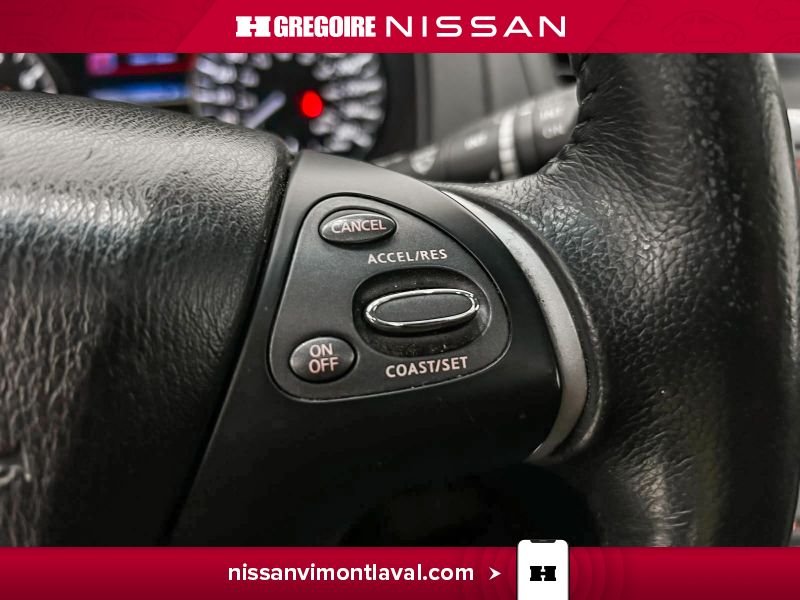 2017 Nissan Pathfinder Grey Saint-Eustache - photo #24