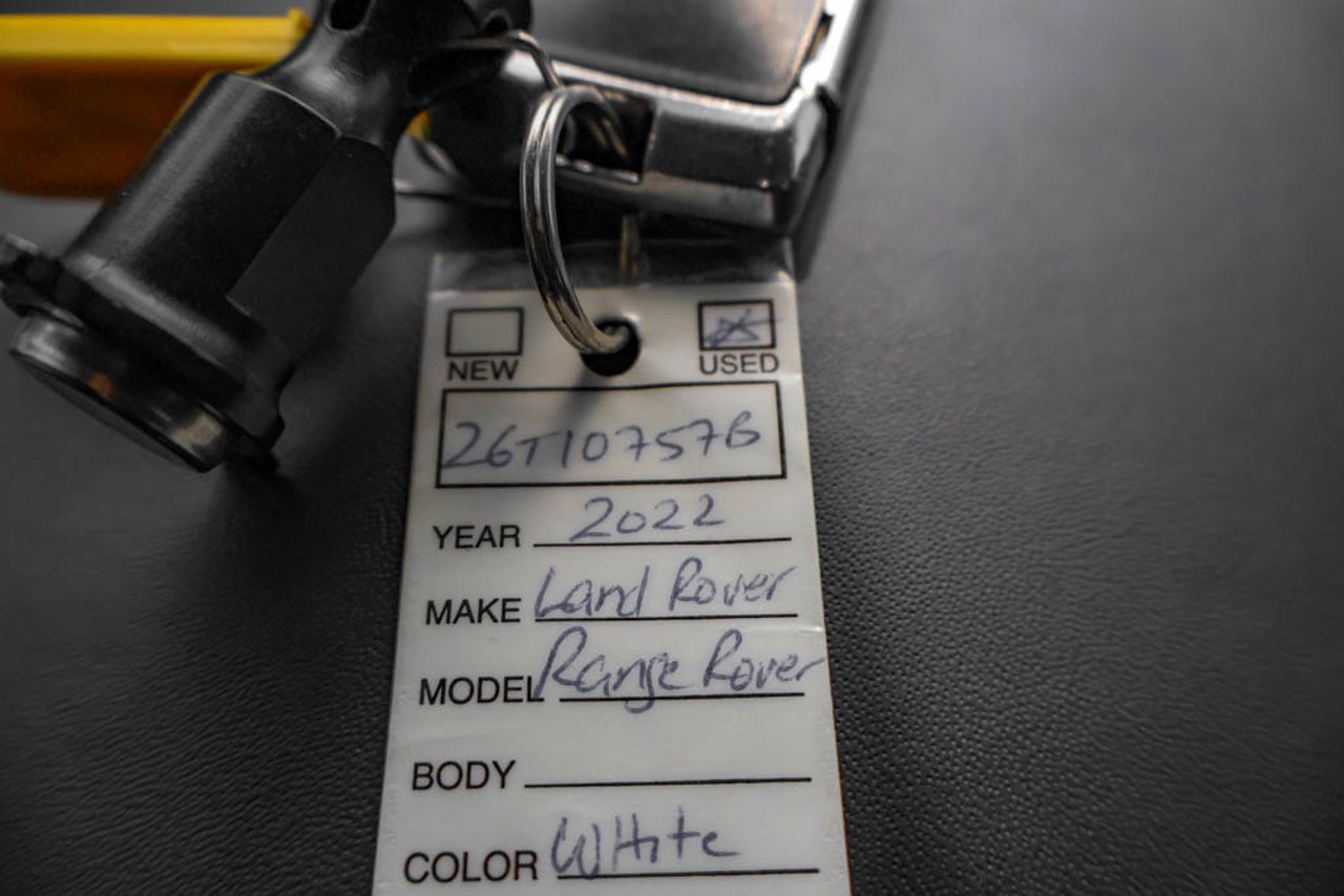 2022 Land Rover Range Rover P525 Autobiography SWB White Sherwood Park - photo #35