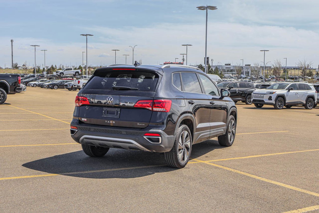 2024 Volkswagen Taos Comfortline 4MOTION Black Sherwood Park - photo #8
