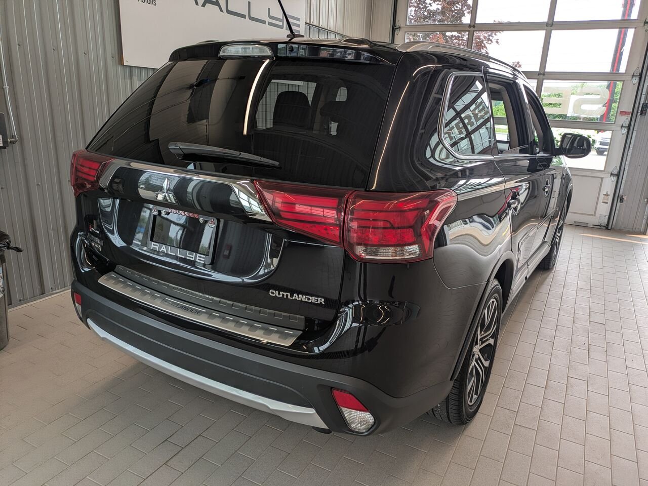 2016 Mitsubishi Outlander Black Gatineau - photo #18