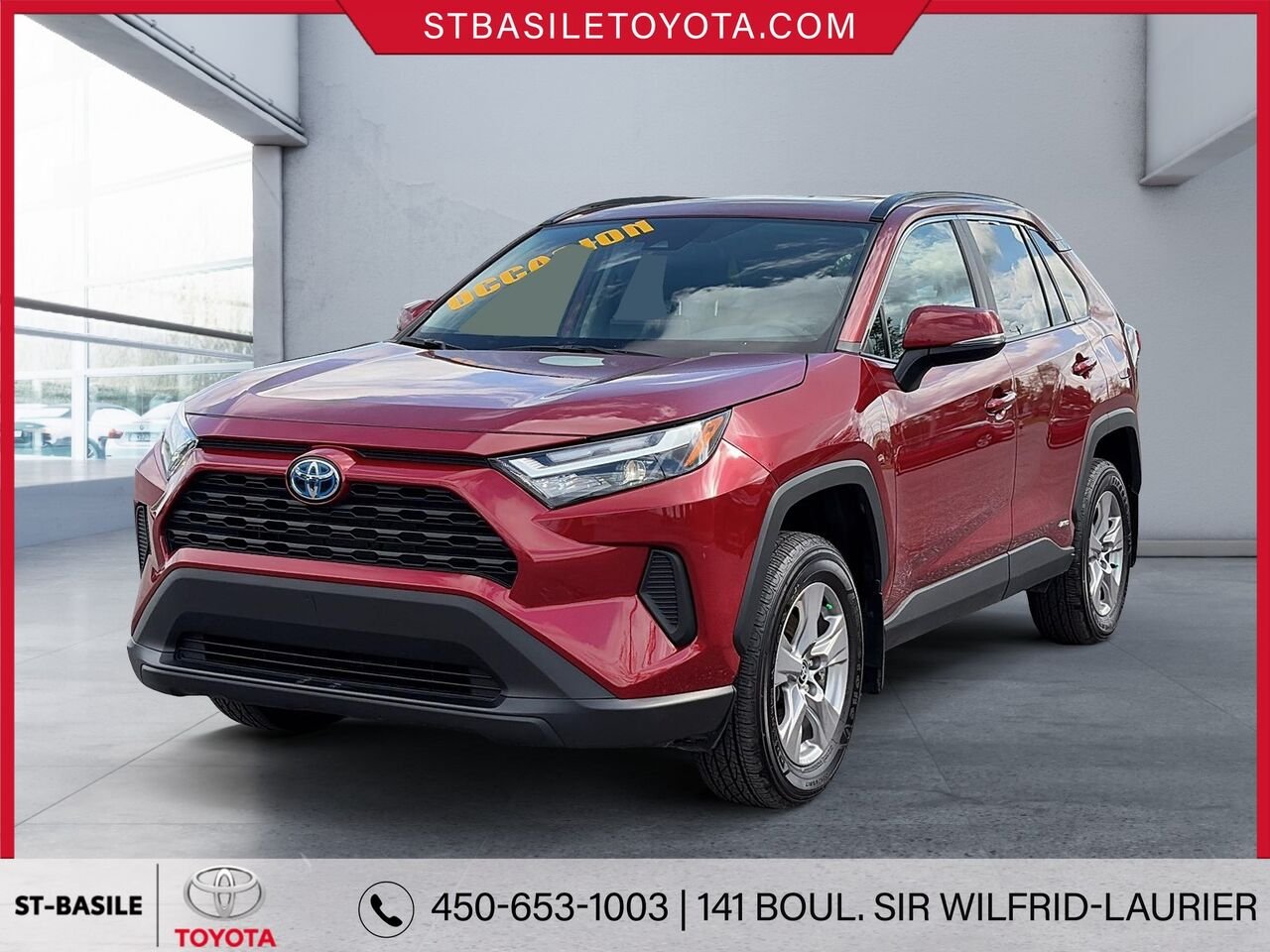 Toyota RAV4 Hybride 2024 Rouge rubis nacré Saint-Basile-le-Grand - photo #0