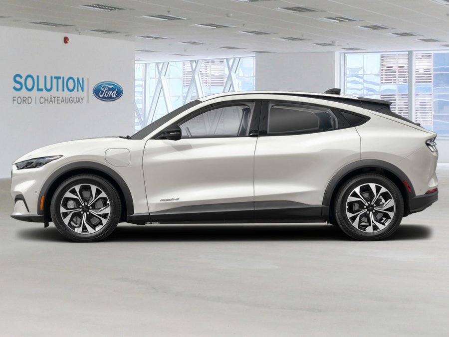 Ford Mustang Mach-E 2026 Blanc astral métallisé trois couches