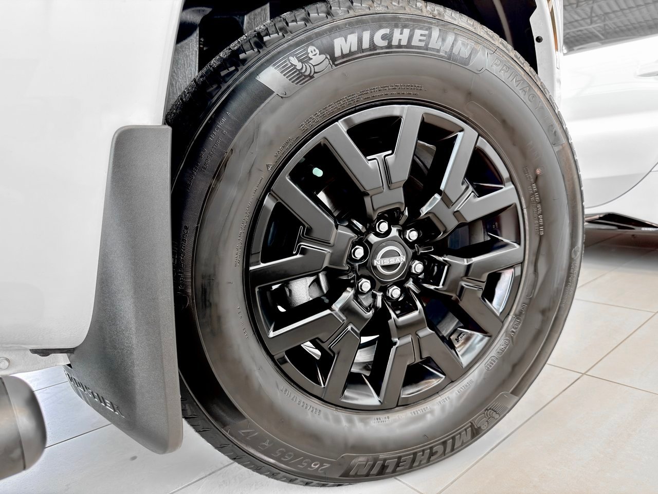 2023 Nissan Frontier White Notre-Dame-des-Prairies - photo #14
