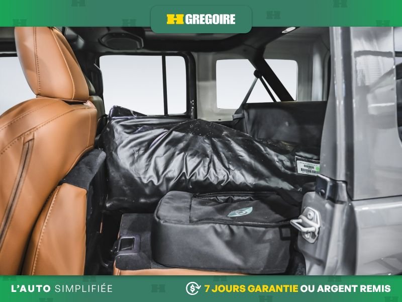 2022 Jeep Wrangler Grey Saint-Eustache - photo #33