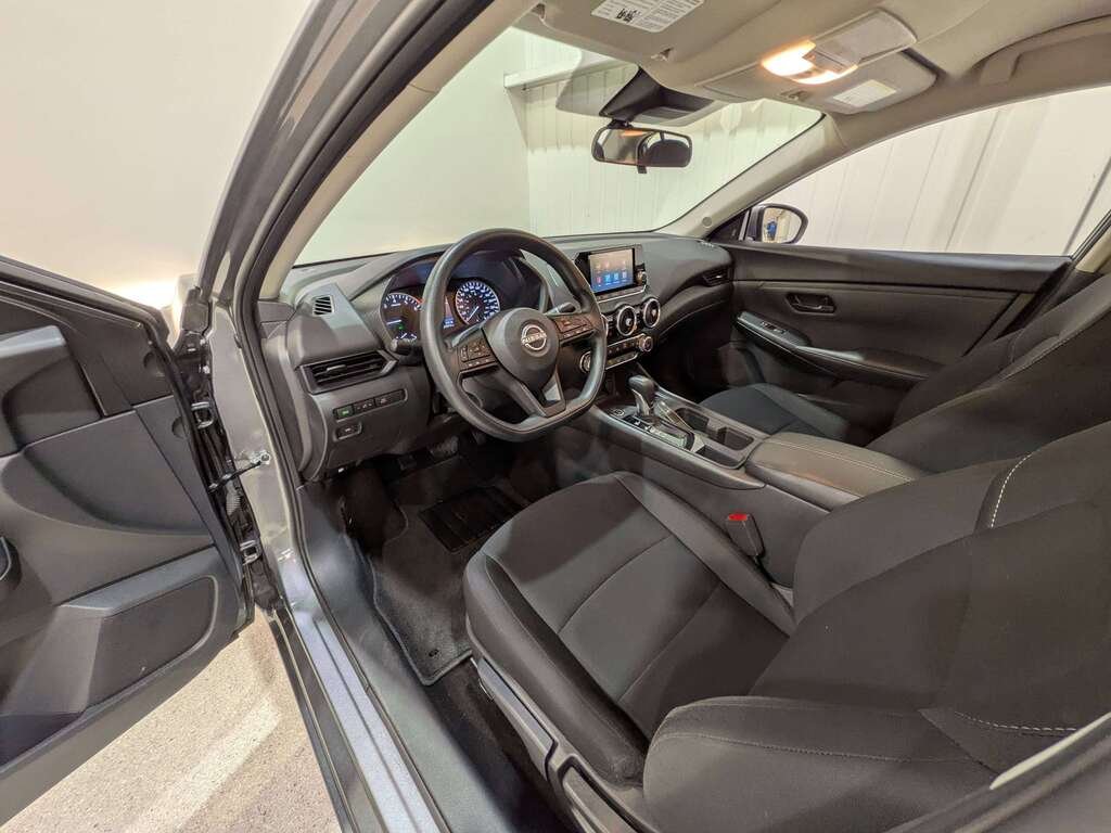 2024 Nissan Sentra S Plus CVT Grey Val-David - photo #9