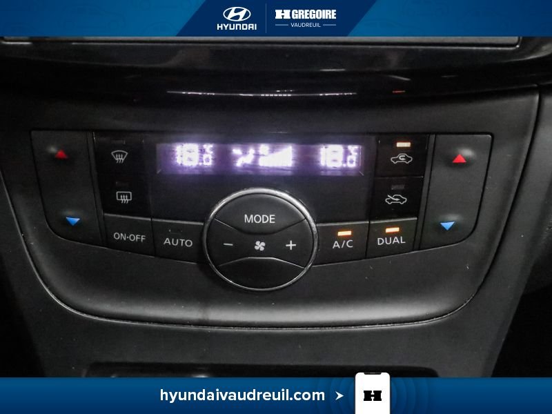 2019 Nissan Sentra Grey Laval - photo #28