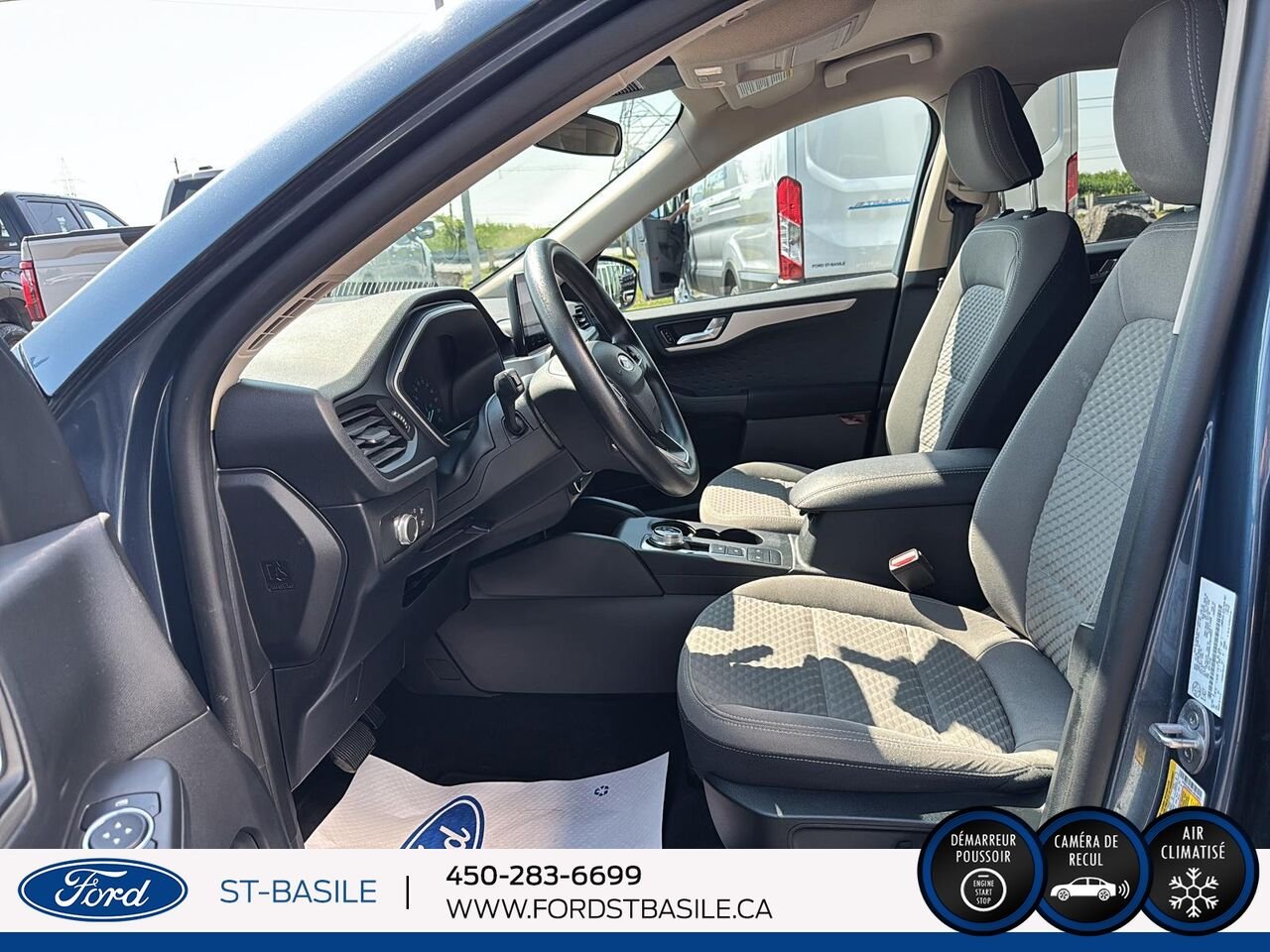 Ford Escape 2020 Bleu Saint-Basile-le-Grand - photo #15
