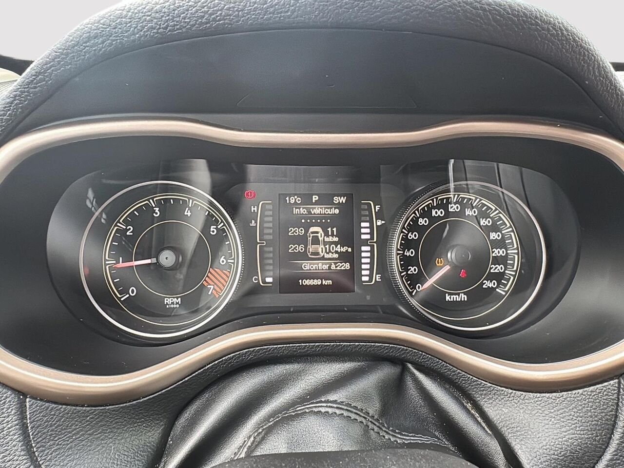 Jeep Cherokee 2014 Gris Rouyn-Noranda - photo #11
