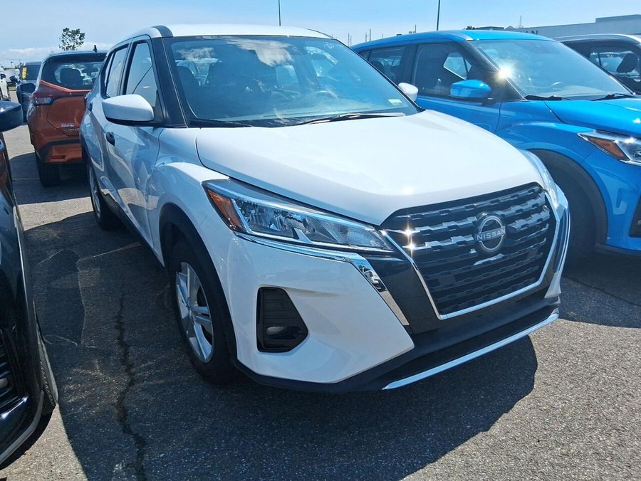 2024 Nissan KICKS S TA 2024 White