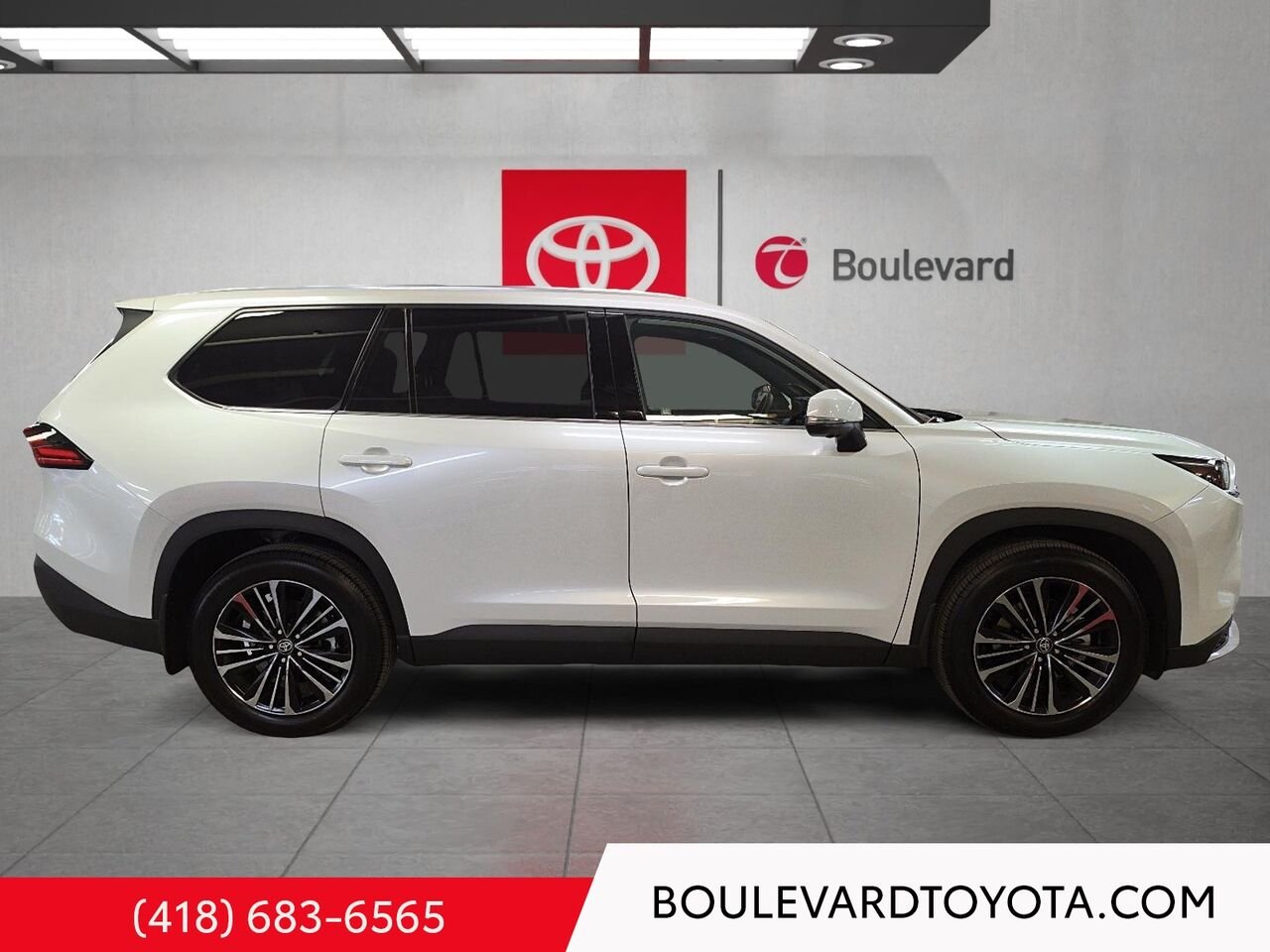 TOYOTA GRAND HIGHLANDER 100120A-109 | HYBRIDE PLATINUM MAX, AWD 2026 Blanc Québec - photo #2