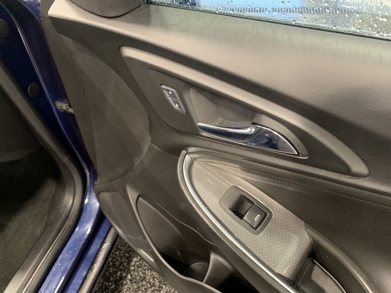 Chevrolet Malibu MALIBU LT 2017 Bleu Châteauguay - photo #15