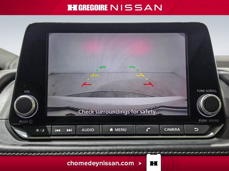 Nissan Rogue 2024 Blanc Laval - photo #22