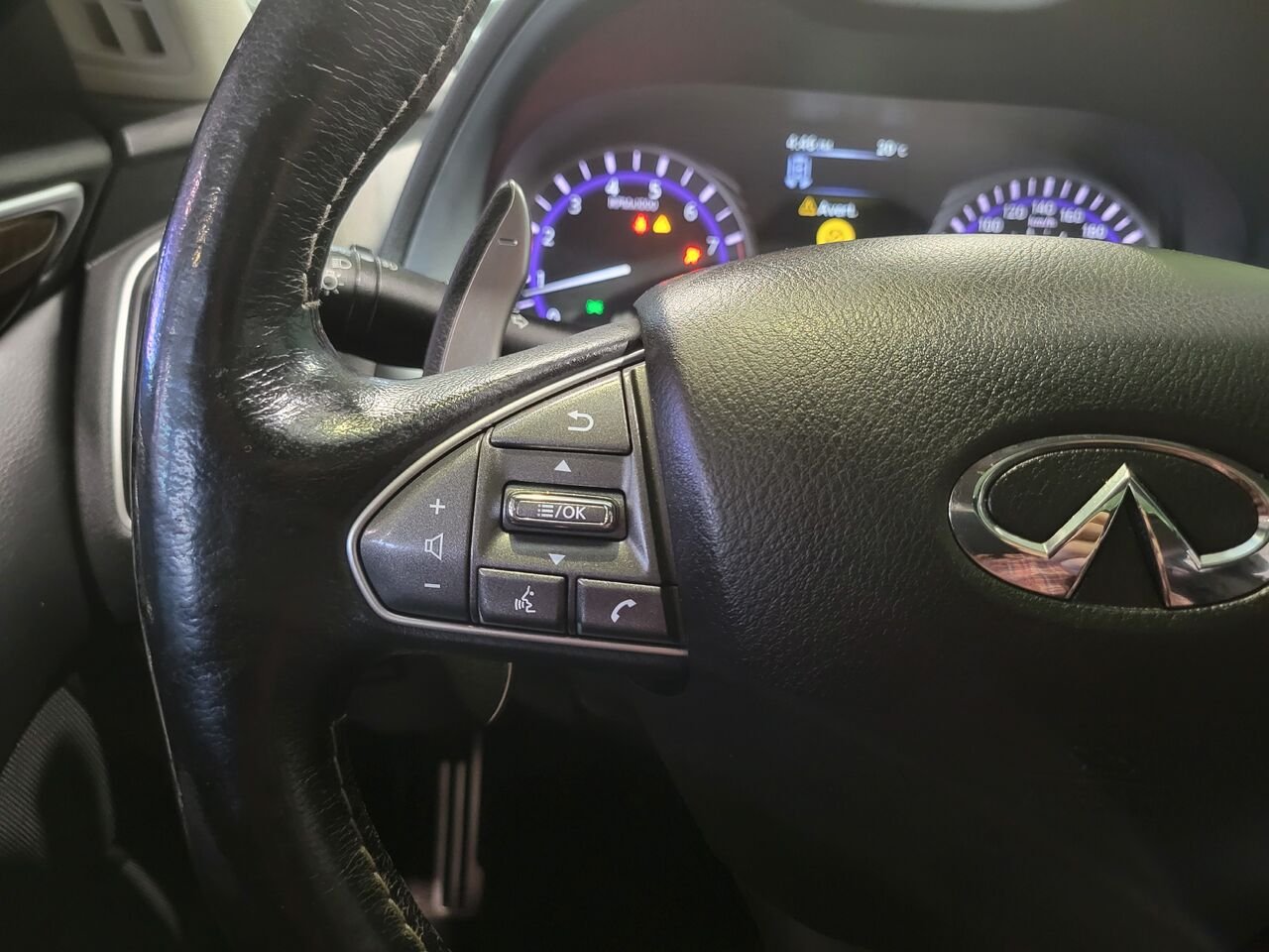 2016 INFINITI Q50 Red  - photo #19