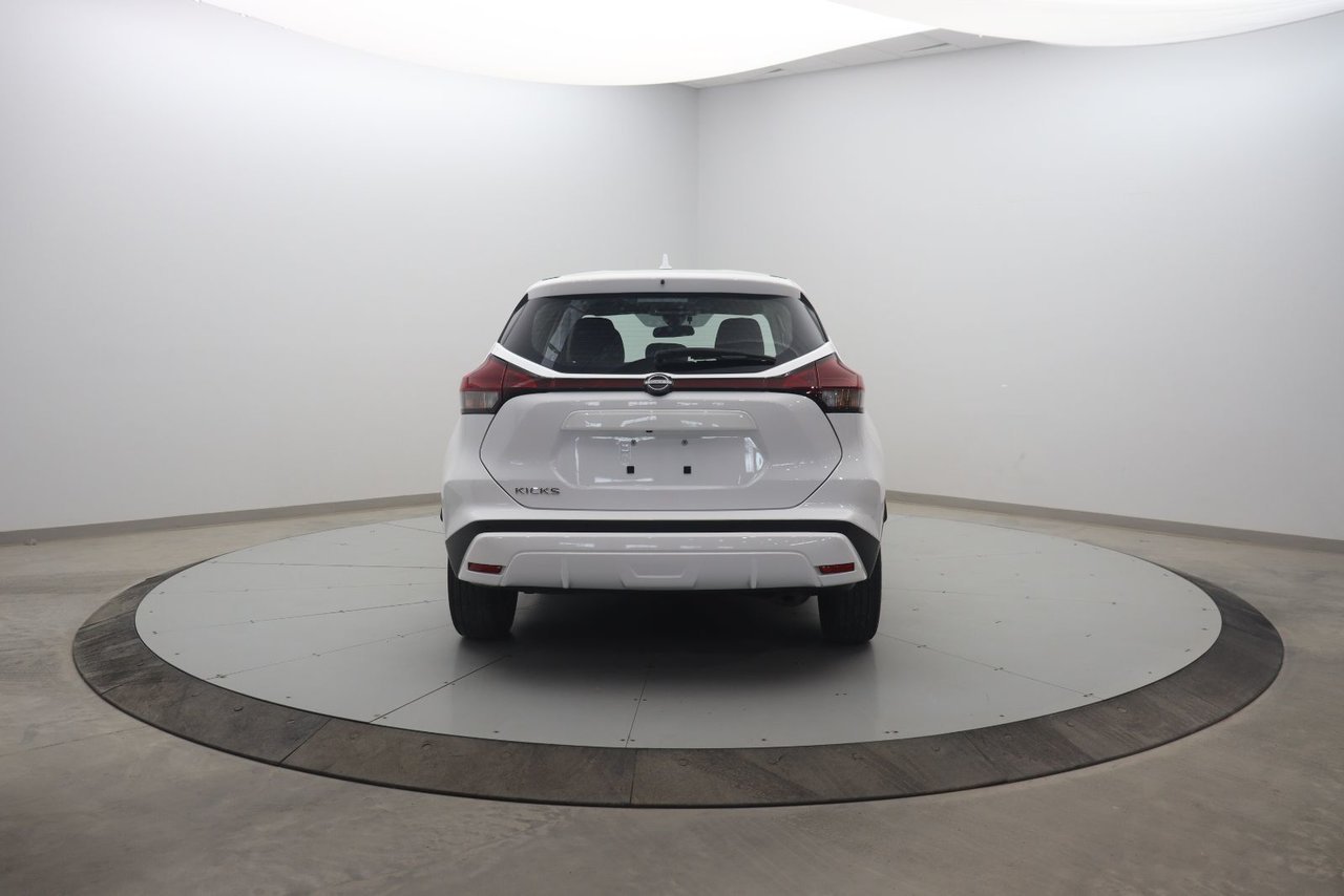 Nissan Kicks NIV 3N1CP5BV7PL508013 2023 Blanc Chicoutimi - photo #4
