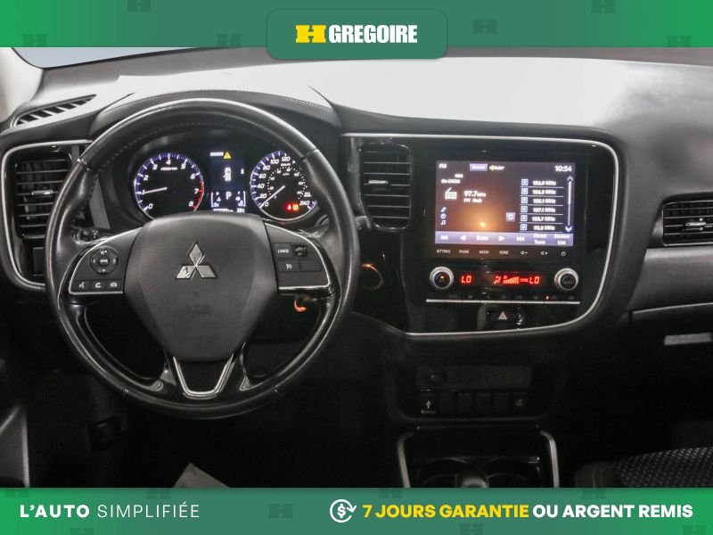 2020 Mitsubishi Outlander Black Saint-Eustache - photo #23