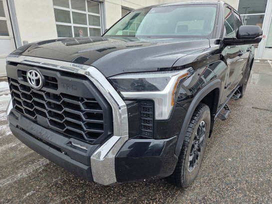 2022 Toyota Tundra 2022 Black