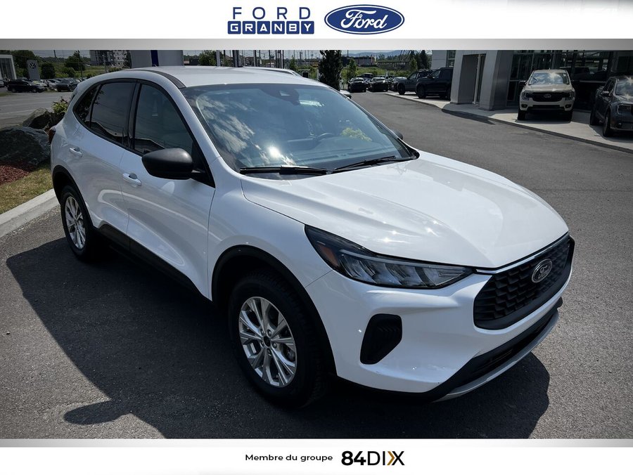 2025 Ford Escape White