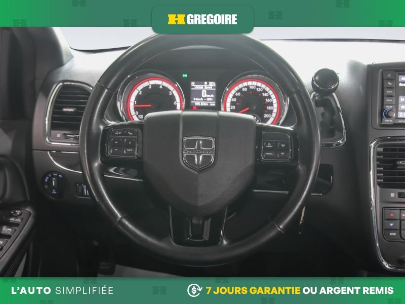 Dodge GR Caravan 821014 | Premium Plus AUTO A/C MAGS CUIR NAV CAM RECUL BLUE 2020 Noir Laval - photo #23