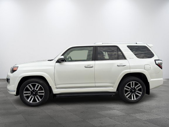 2021 Toyota 4Runner White Thetford Mines - photo #5