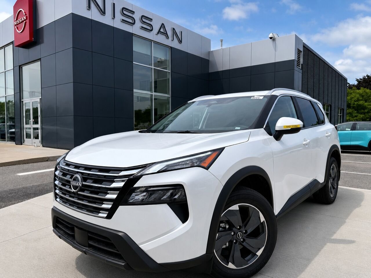 2026 NISSAN Rogue ROGUE SV TOIT OUVRANT Everest White Tricoat Pearl Châteauguay - photo #0