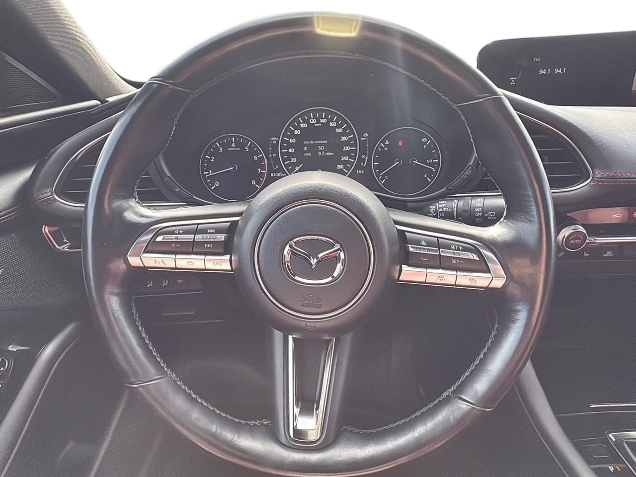 2022 Mazda Mazda3 Sport VIN JM1BPBMY7N1521850 Black Chicoutimi - photo #9