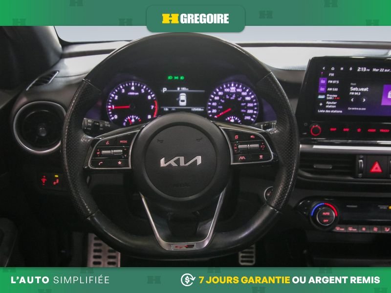 2023 Kia Forte Black Blainville - photo #15