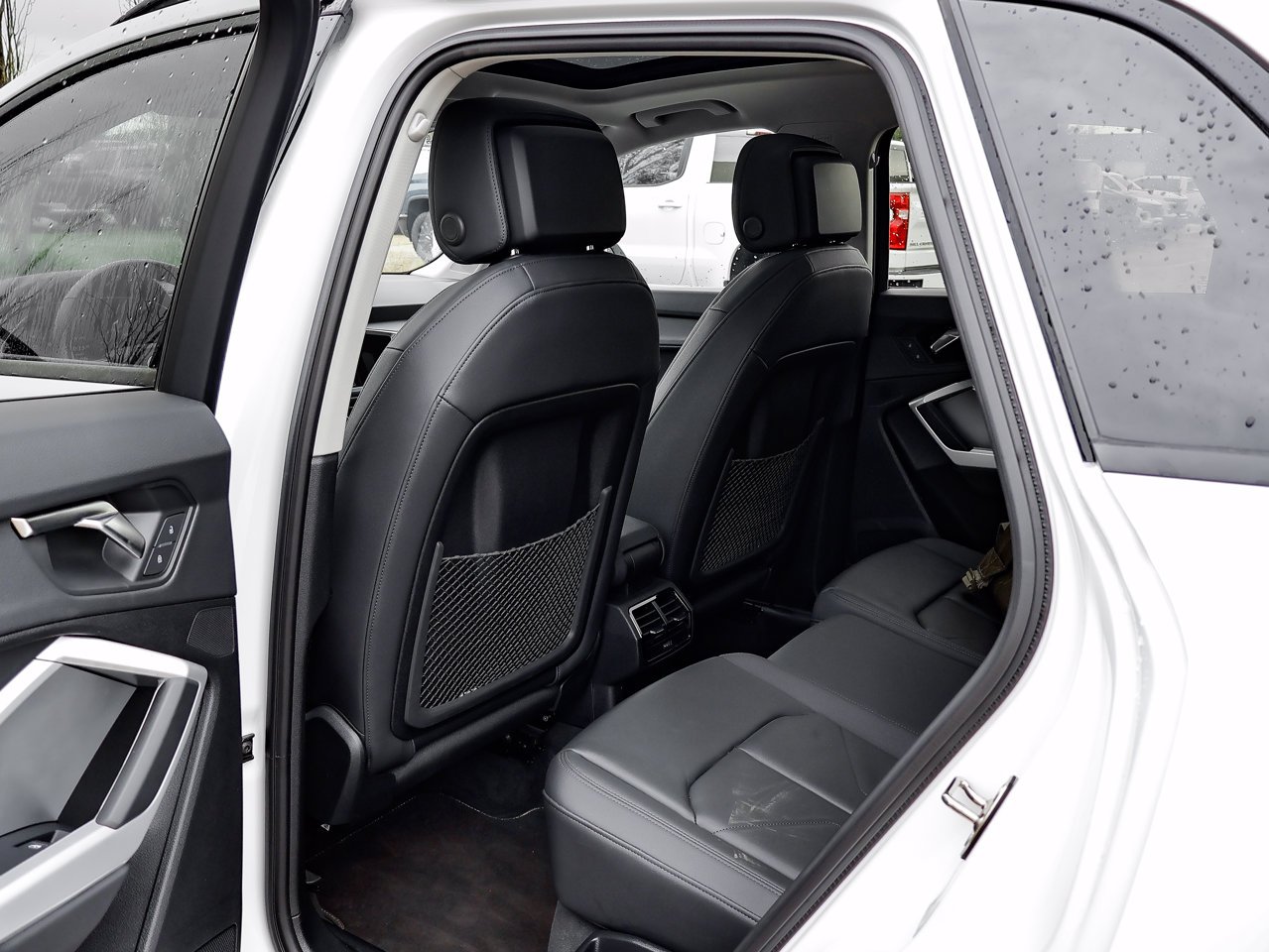 2025 Audi Q3 40 TFSI quattro White Sherwood Park - photo #26