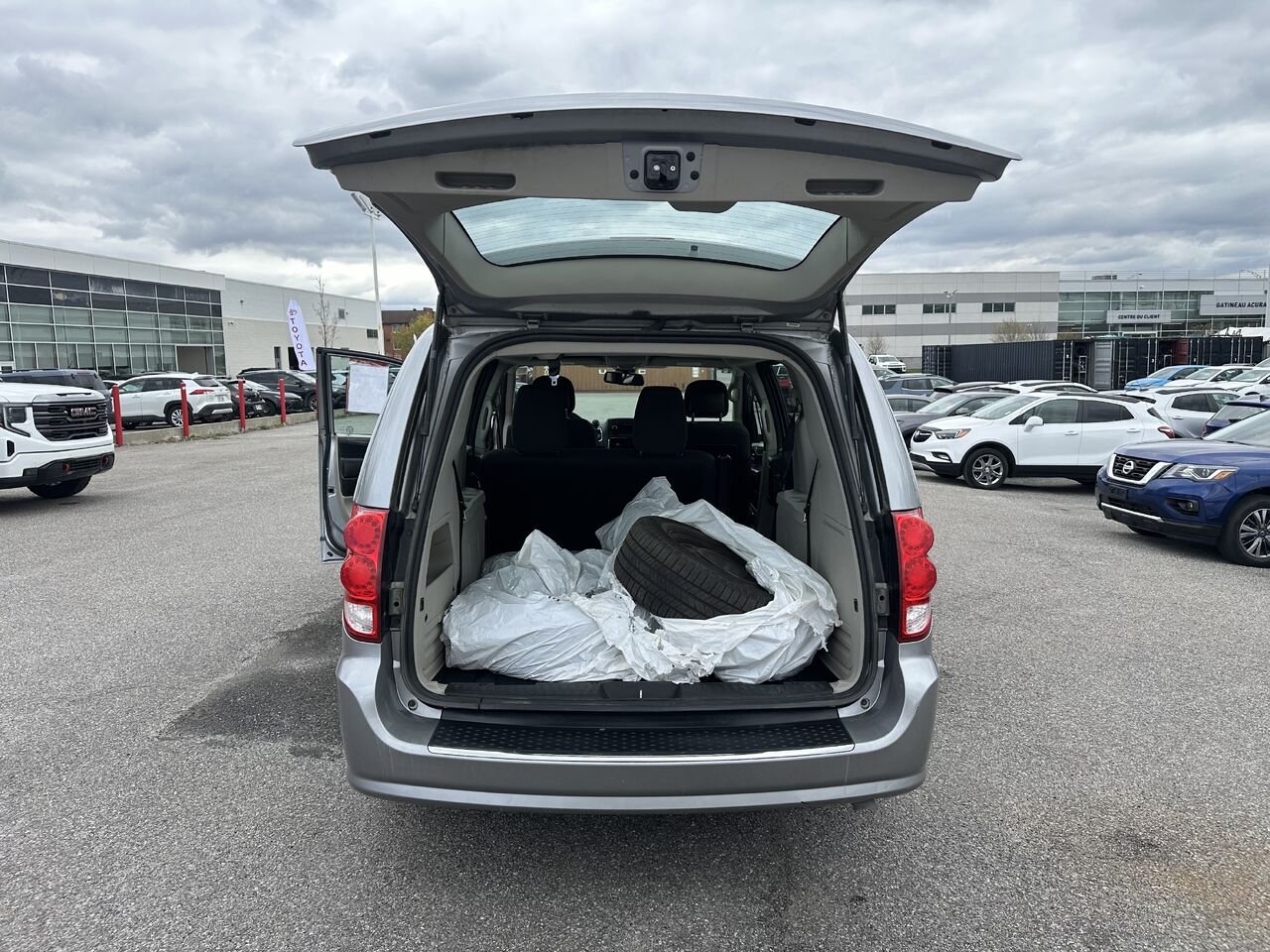 2019 DODGE CARAVAN Ensemble Valeur plus 2RM Grey Gatineau - photo #19