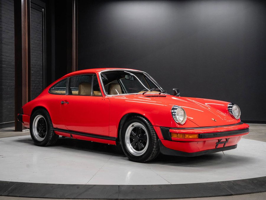 1975 Porsche 911S 1975 Red