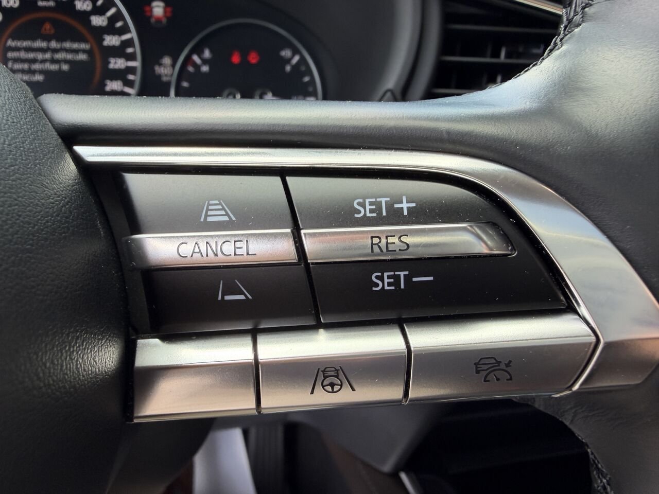 2023 Mazda CX-30 Black Lac Mégantic - photo #21