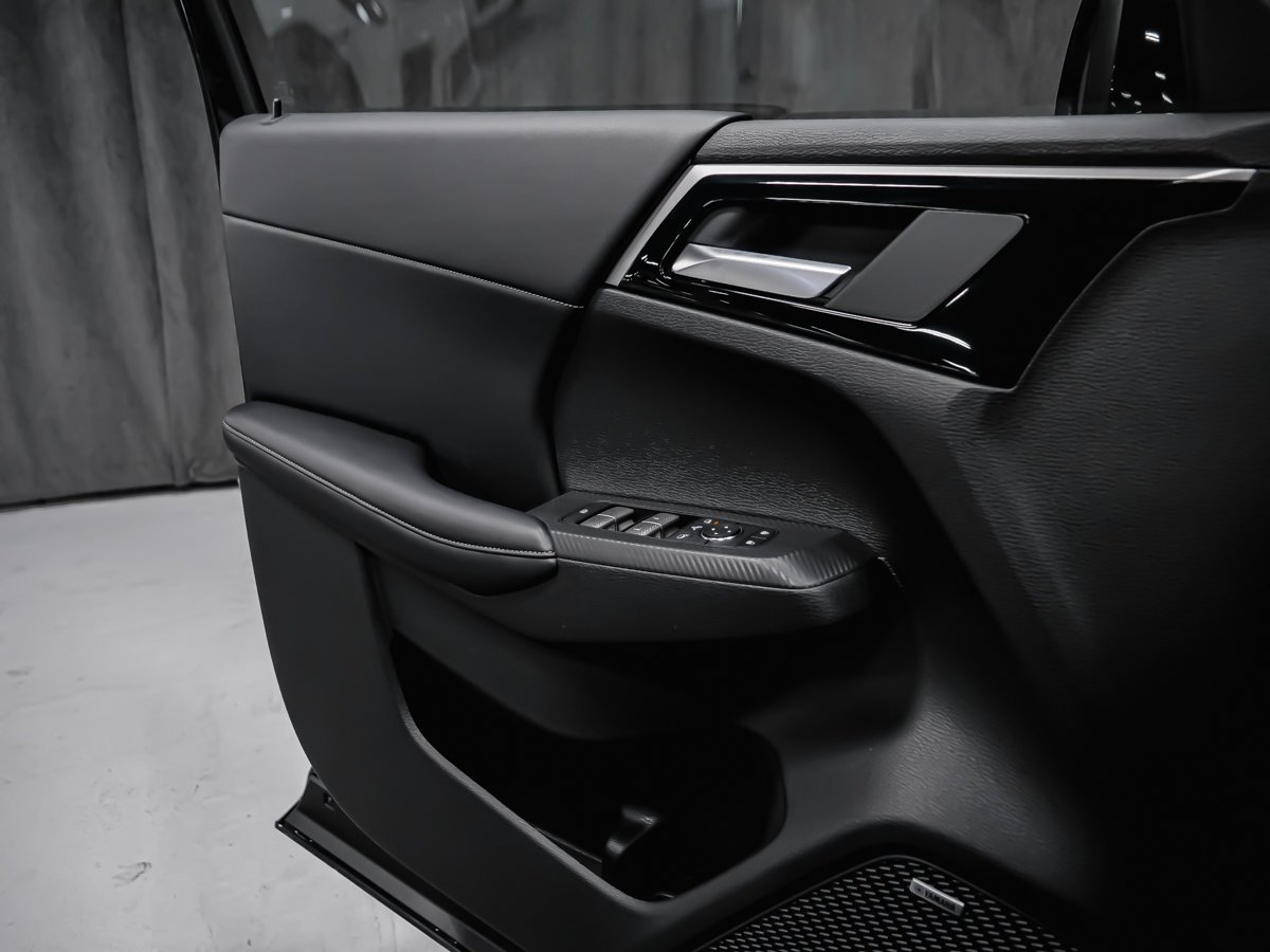 2026 Mitsubishi Outlander LE Black Diamond Montreal - photo #8