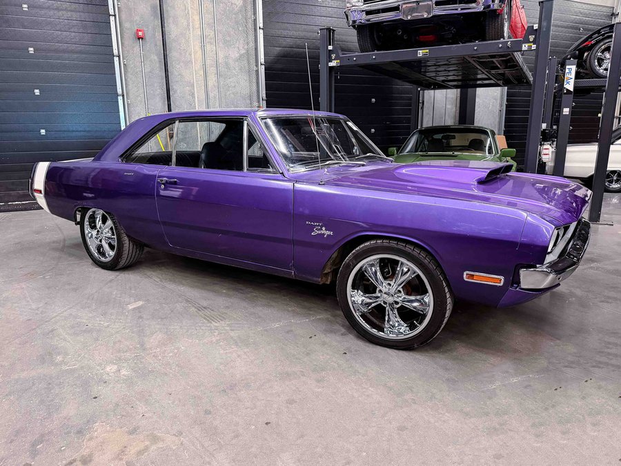 1971 Dodge Dart Swinger 1971 Crazy Plum Purple